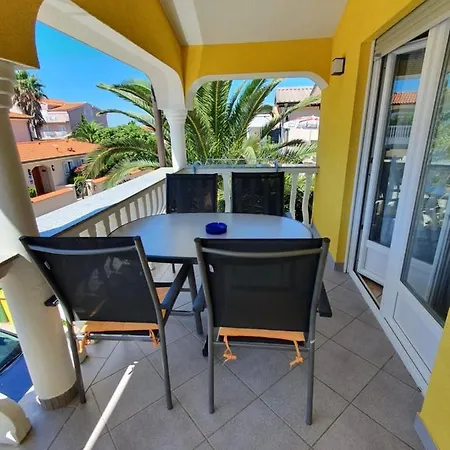 Apartment Buba Vir